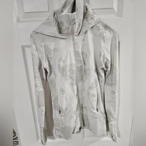 Lululemon Jacket Size 4 or 6